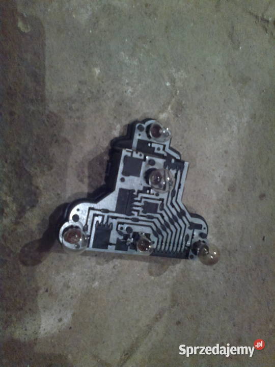 Wkład do lampy tył Prawy VW GOLF 3 oprawka osobowe