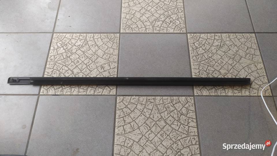 Mazda MPV 2000 2001 2002 listwa zgarniająca sprzedam