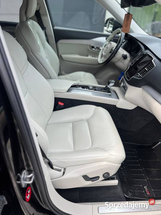 Volvo XC 90 Volvo XC 90 AWD Momentum 7os salon Dębica