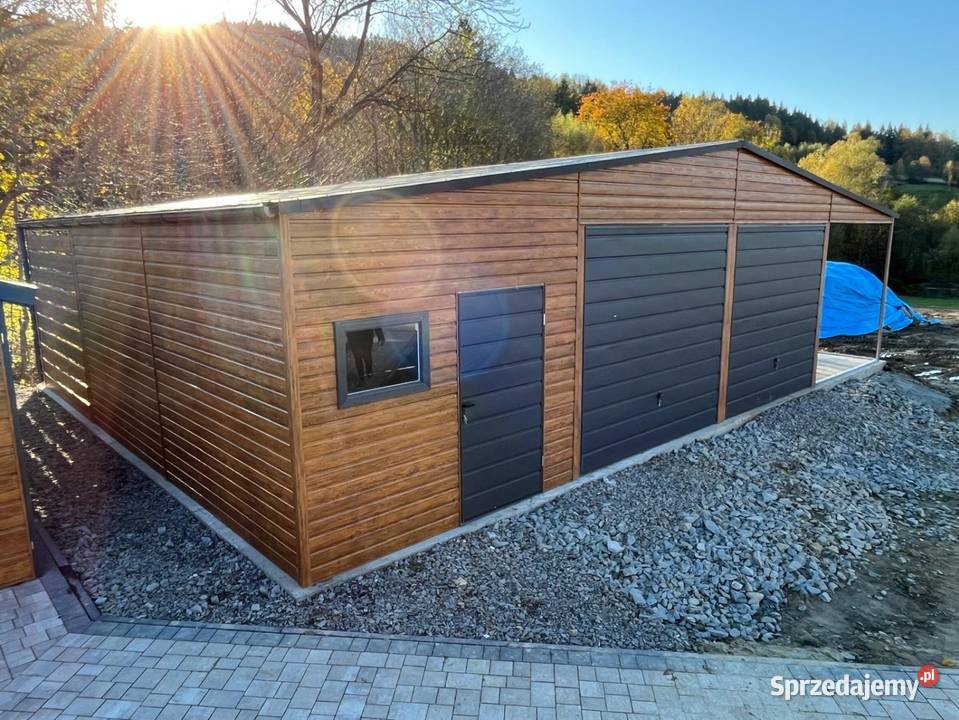 Garaż 9x6 plus wiata z prawnej strony 3x6m wiata blacha Janów