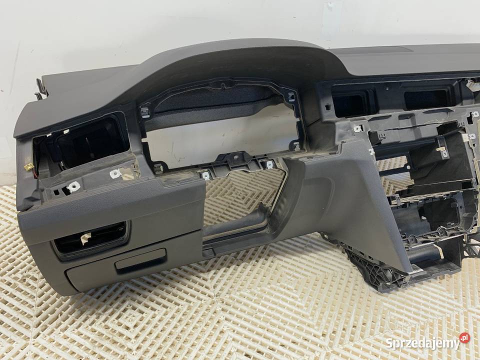 KOKPIT Z PODUSZKĄ PASAŻERA VW PASSAT B8