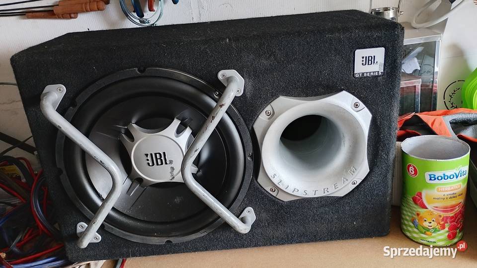Sprzedam tubę basową aktywną JBL do samochodu kujawsko-pomorskie