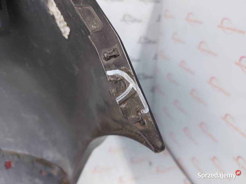 RENAULT CLIO IV zderzak tył 850225639R Kielce