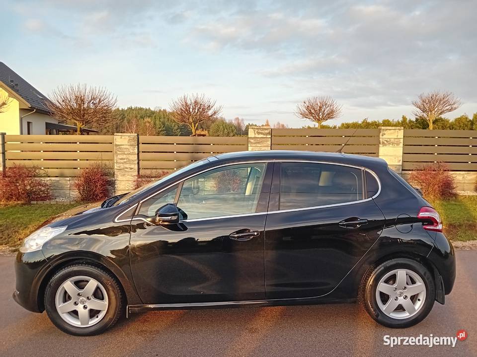 PEUGEOT 208 12 Benzyna 82I Właśćiciel Super 84KM Morawica