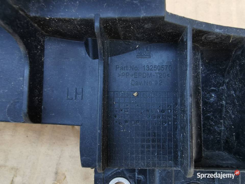 Ślizg mocowanie zderzaka przód lewy insignia A 1 Karoseria wielkopolskie
