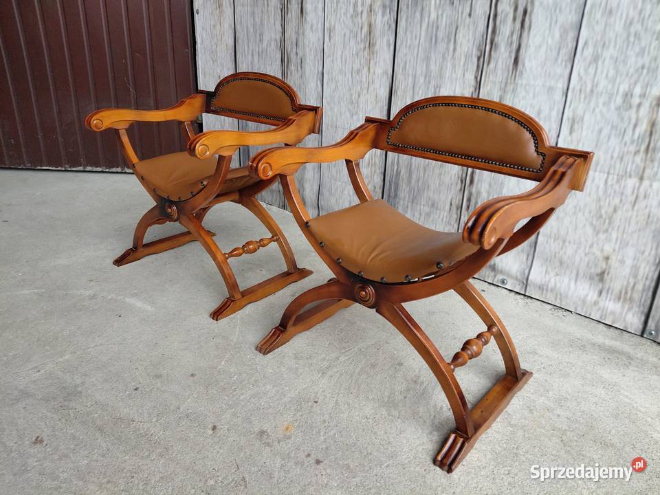 Stary fotel rzymski włoski 2 sztuki 306 Byczyna