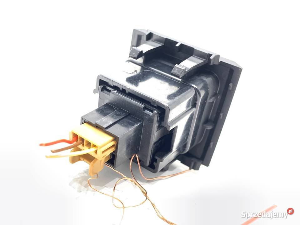 WŁĄCZNIK ŚWIATEŁ AWARYJNYCH AUDI A4 B9 PRZYCISK Panele sterowania, przełączniki