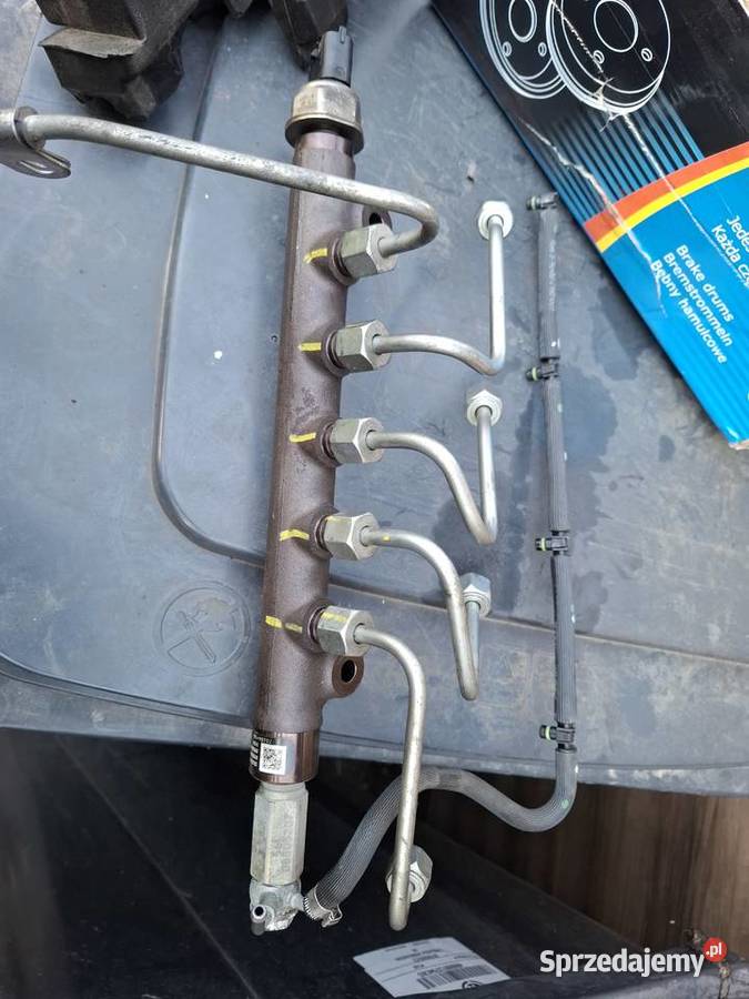 Listwa wtryskowa rurkiopel astra K 16 CDTI Części samochodowe Bydgoszcz
