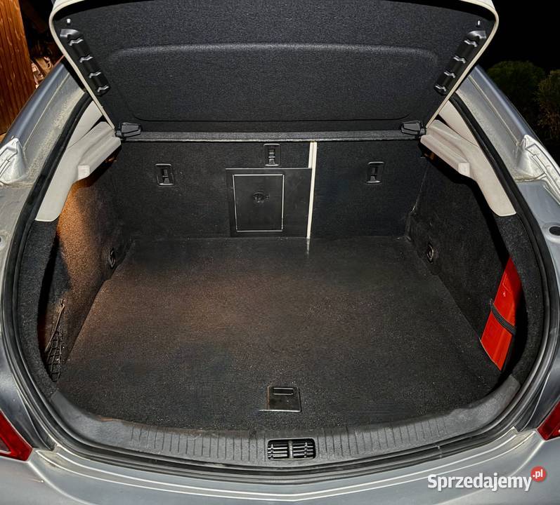 Opel Insignia AUTOMAT 20T 220 Cosmo 106 Salon elektrycznie ustawiane fotele Warszawa