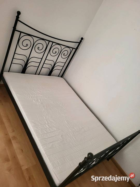Solidne metalowe łóżko stelaż materac z Niemiec Sypniewo