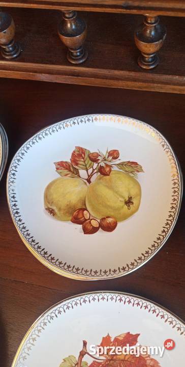 Patera Orzechy i winogrona
Sygnowana Gdańsk