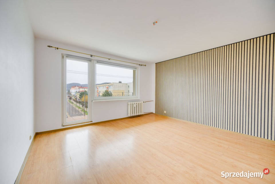 Sprzedam mieszkanie Reda Spokojna 6667m2