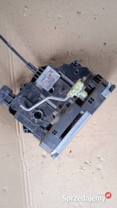 OPEL CORSA D ZAMEK DRZWI TYŁ PRAWY 6PIN