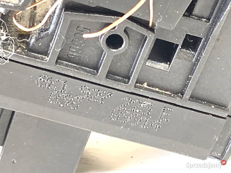 DŹWIGNIA HAMULCA RĘCZNEGO AUDI A4 B8 8K1927225E sprzedam