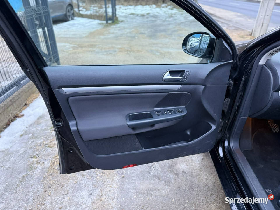 Volkswagen Golf Rok produkcji 2012 Częstochowa