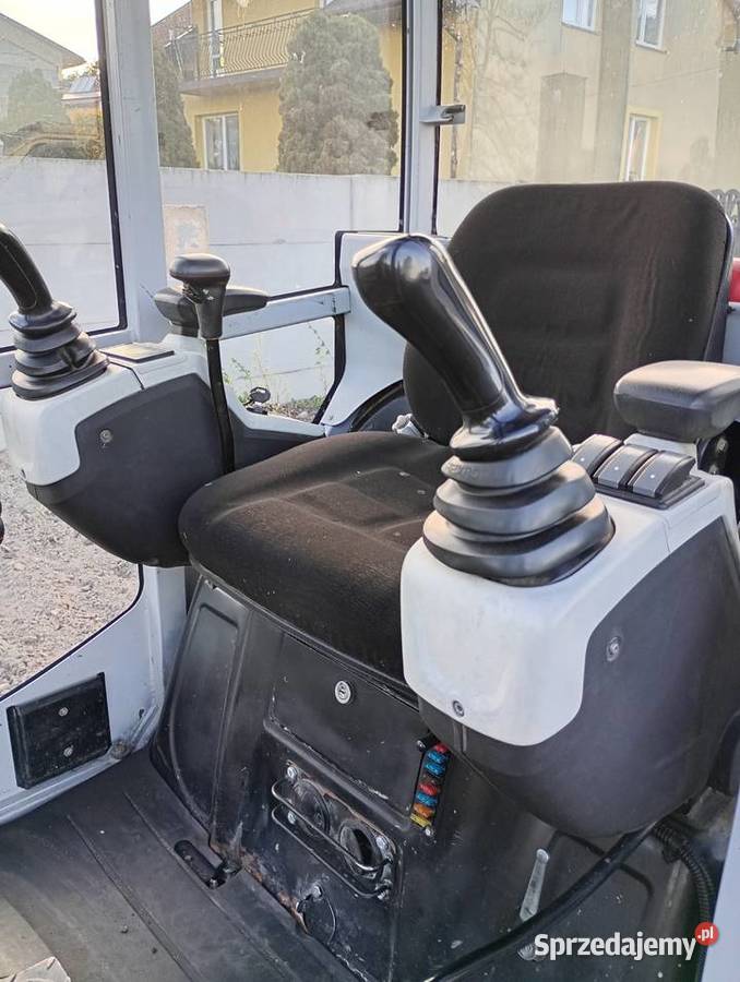 Mini koparka Wacker Neuson ET16 z 2017r Koparki świętokrzyskie Sędziszów sprzedam