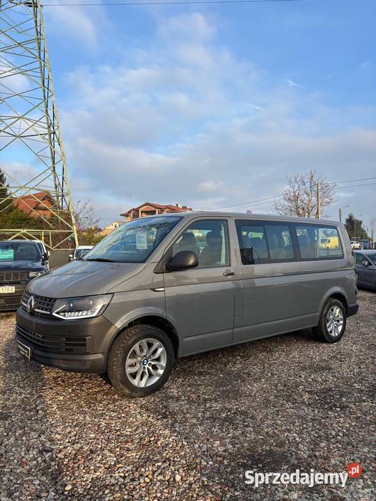 VW Transporter T6 Long 20 TDI 9 osobowy Salon Reda