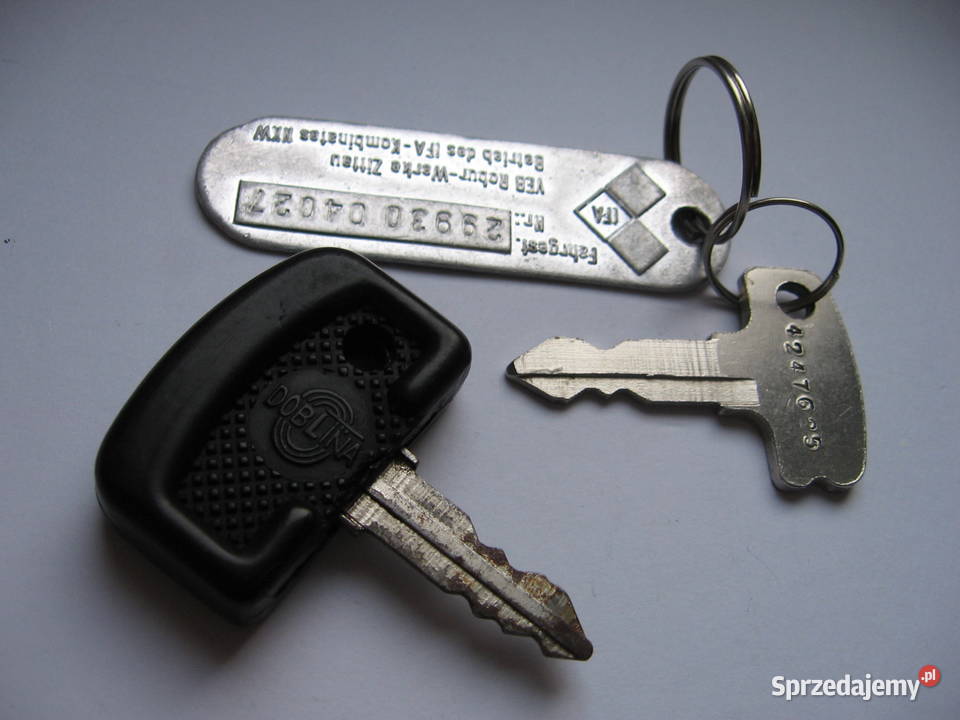 Trabant Robur stary kluczyk brelok IFA auto PRL
