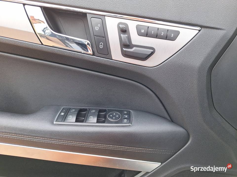 Mercedes E350 Cabrio AMG Bezwypadkowy Super stan łódzkie Drzewica