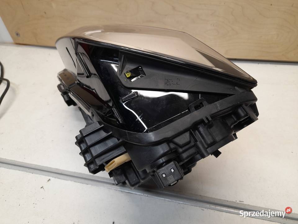 AUDI Q2 LIFT 2024r LAMPA PRZÓD PRZEDNIA LEWA Goleniów