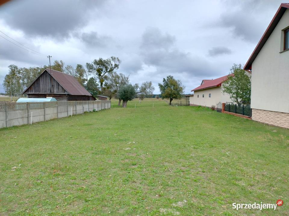 Sprzedam działkę rolną z możliwością zabudowy na Strych