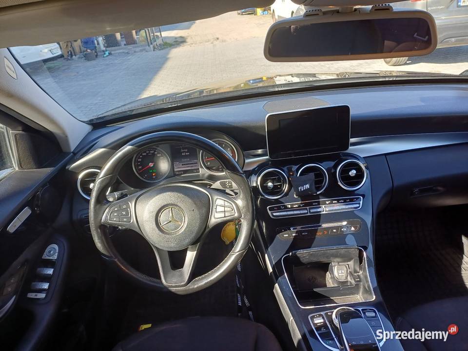 Mercedes w205 c180 benzyna brąz automat krajowy Janki sprzedam