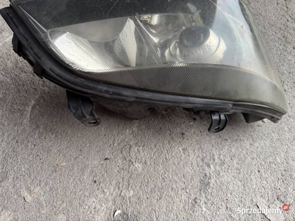 Przednie lampy ksenonowe do Opla Zafira A Rzuchów