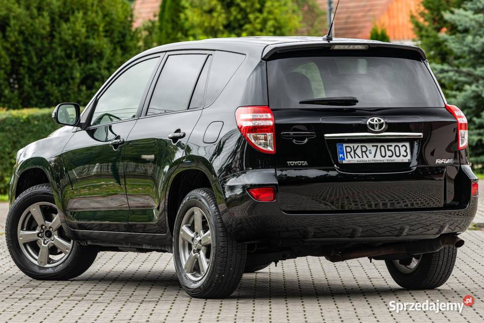TOYOTA RAV4 Targowiska