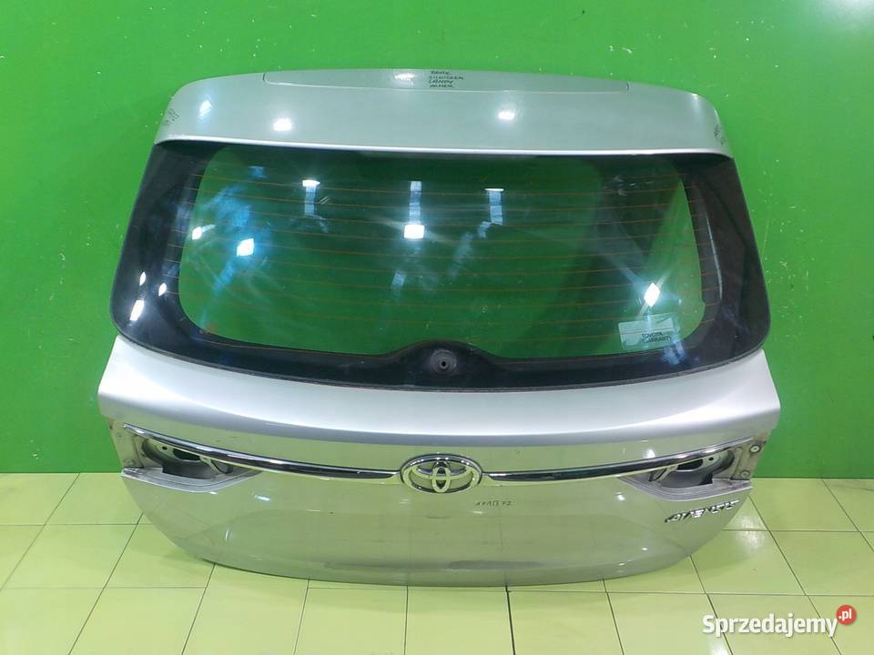 TOYOTA AVENSIS T27 T29 III LIFT II 17r KOMBI 5D sprzedam