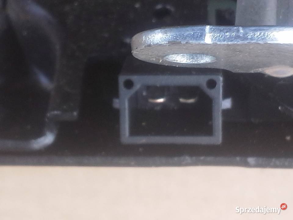 Audi A3 8L zamek klapy tył 8L0827505E Dębno sprzedam