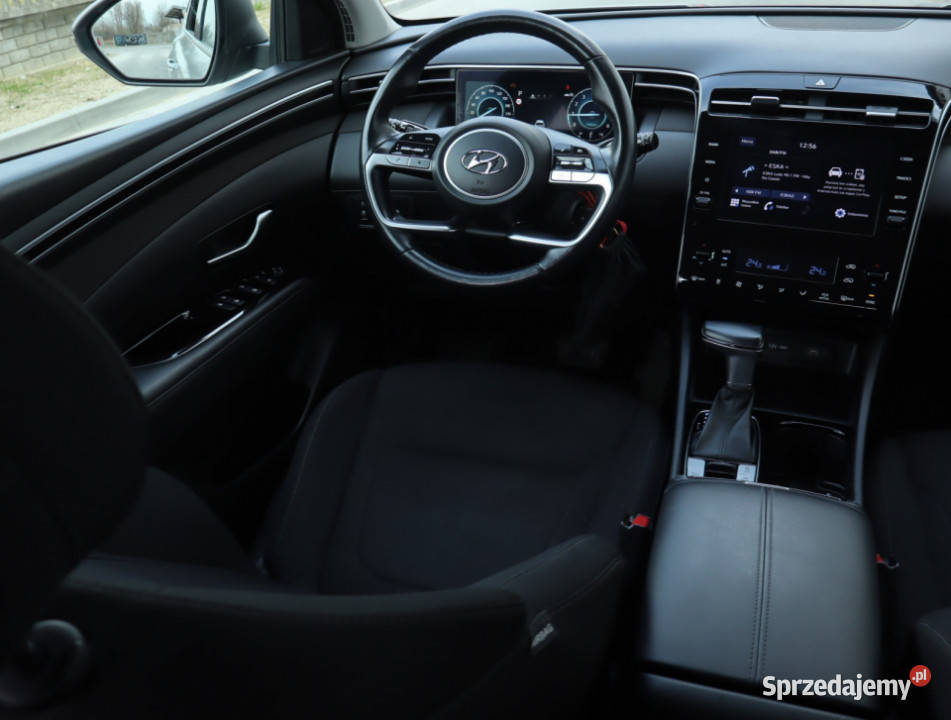 Hyundai Tucson 16 TGDI 48V MHEV srebrny Łódź