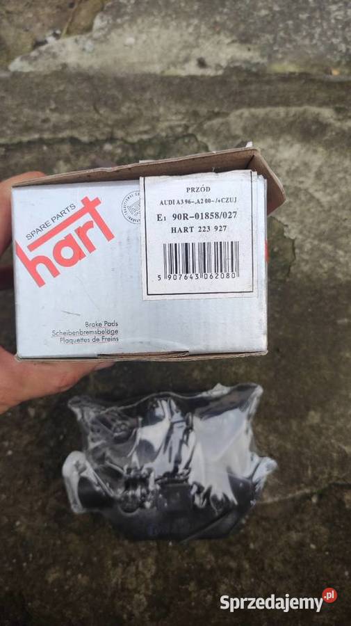 Klocki hamulcowe przód z czujnikiem Hart 223 927 Cieszyn