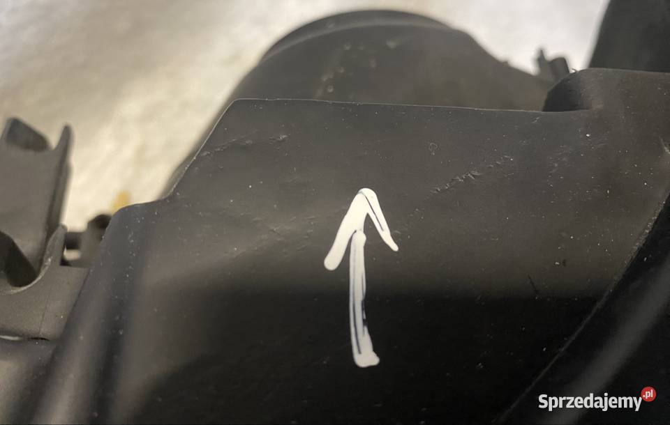 Lampa reflektor lewy przód Suzuki ASX Jasienica