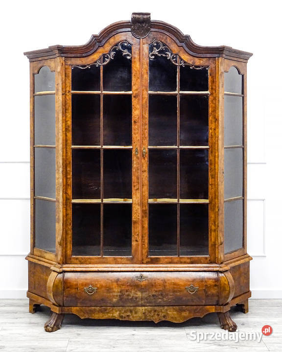 Wysoka WITRYNA drewniana ORZECH 227 zdobiona 227cm sprzedam