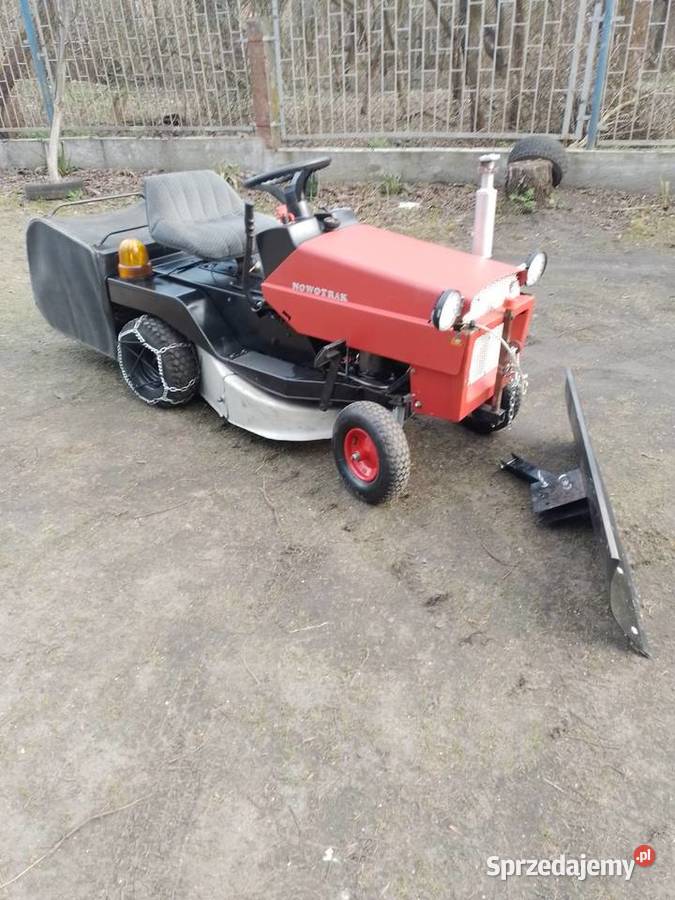 Traktorek kosiarka Nowotrak Ogrodzieniec