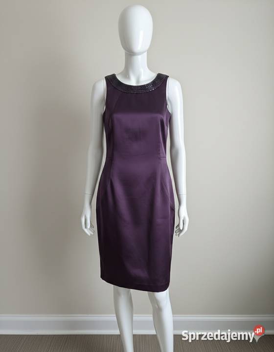 Sukienka w kolorze fioletowym