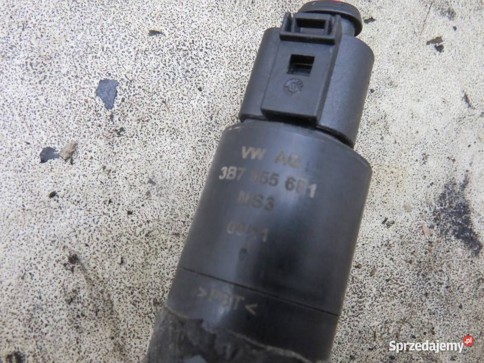 POMPKA SPRYSKIWACZA AUDI A7 3B7955681