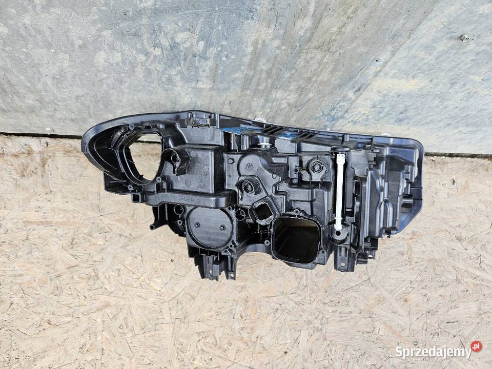 BMW 6 G32 LIFT LCI PUSZKA LAMPY LEWA PRZÓD Międzychód