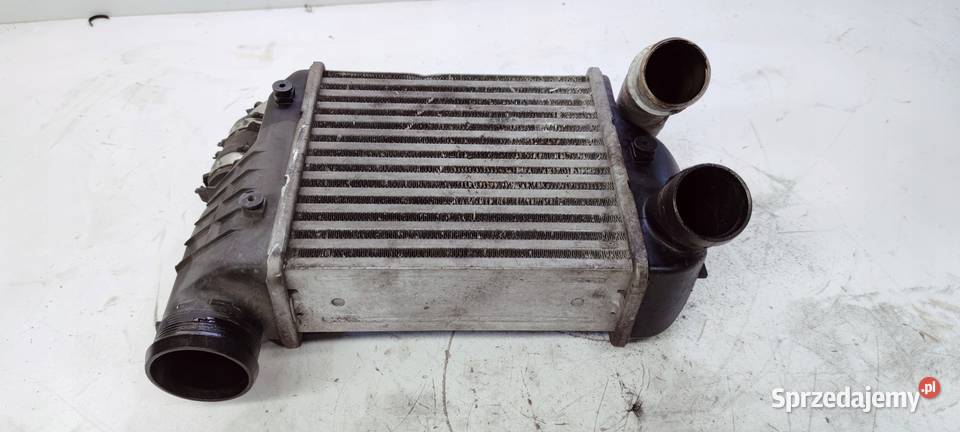 CHŁODNICA INTERCOOLER AUDI A6 27 30 4F0145805E Przystajń