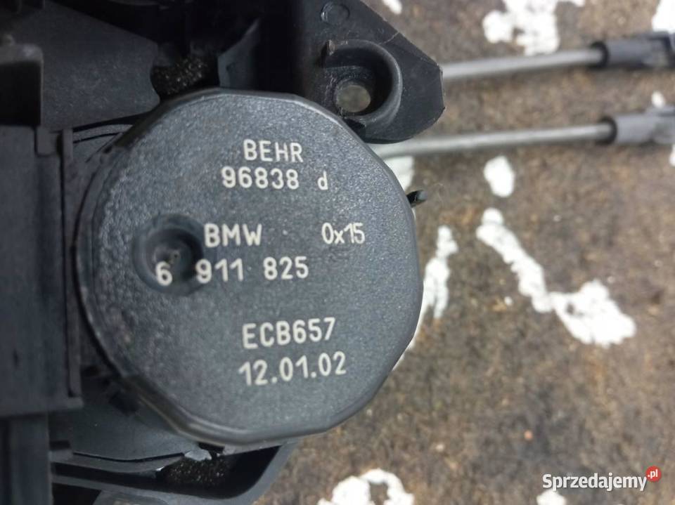 SILNICZEK NAGRZEWNICY KPL 5 6911826 Bmw Seria 7 Rok produkcji 2002