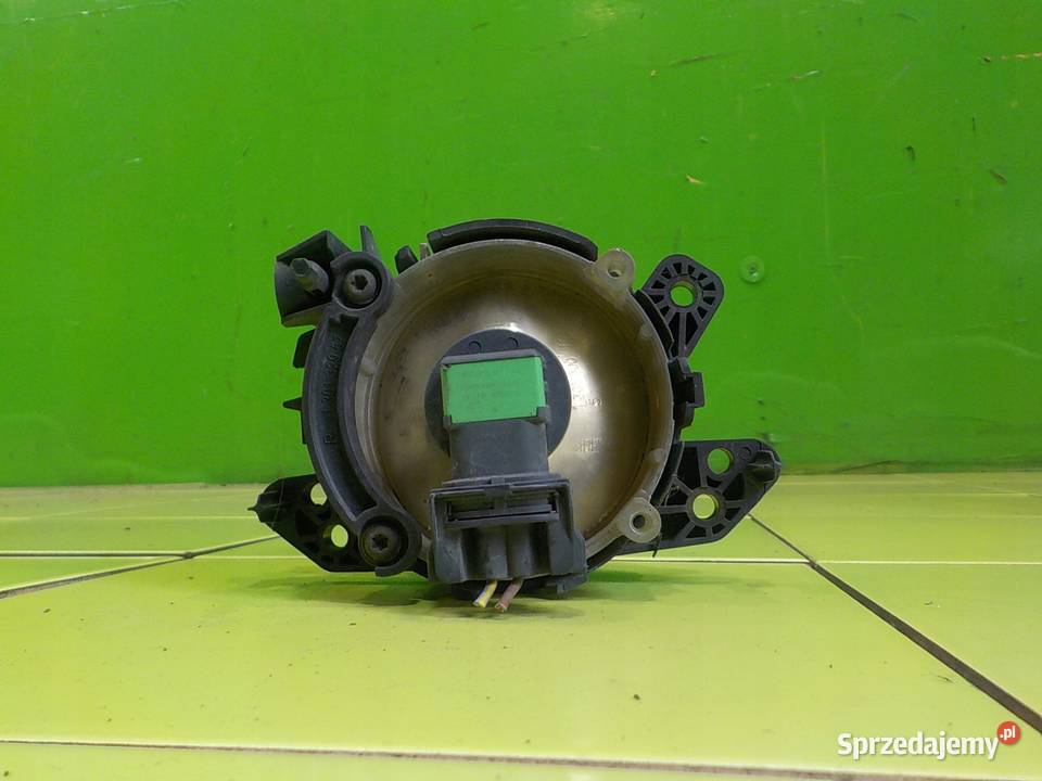 MERCEDES CLS C219 W219 LIFT 09r halogen prawy Suków