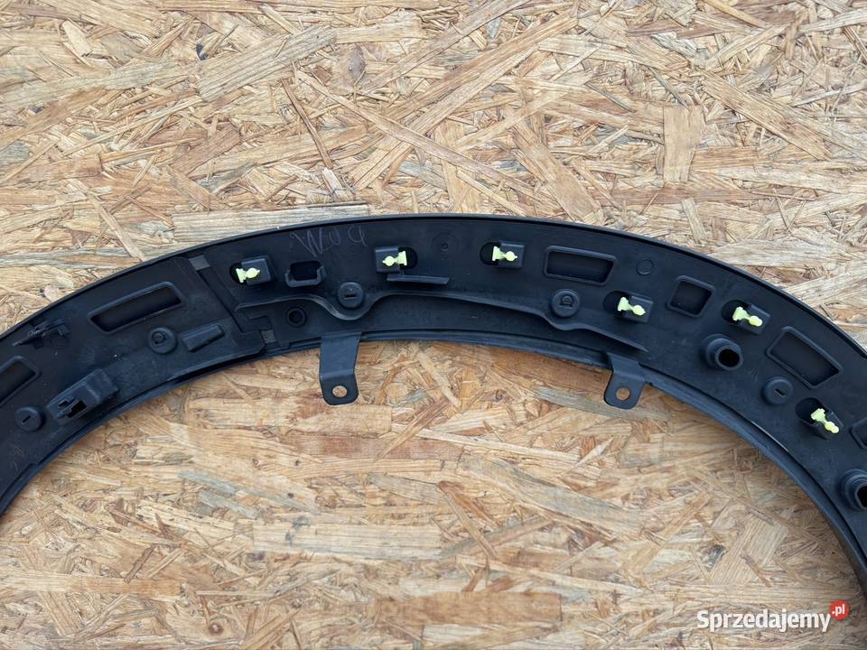 Listwa błotnika przód prawa rh Nissan Ariya osobowe wielkopolskie Sieraków