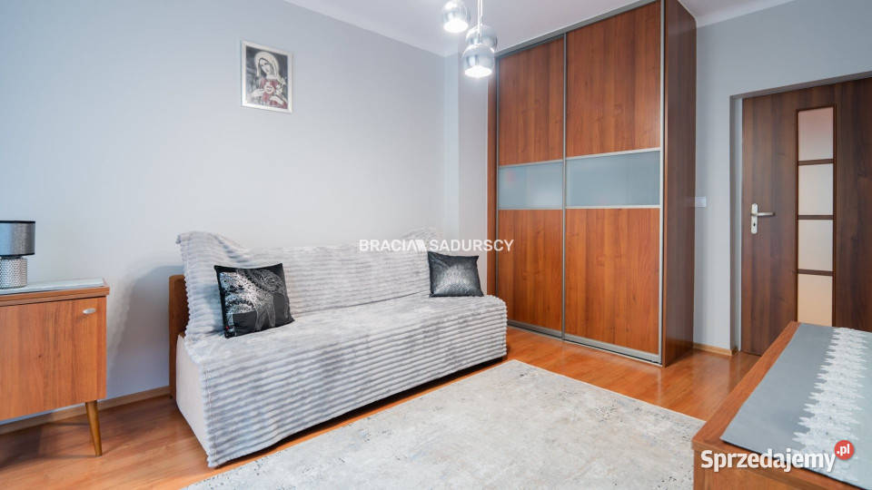 sprzedaży mieszkania 6523m2 3 pokojowe Kraków małopolskie