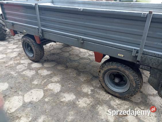 Rozrzutnik dwuosiowy prawie nowy Wisznice