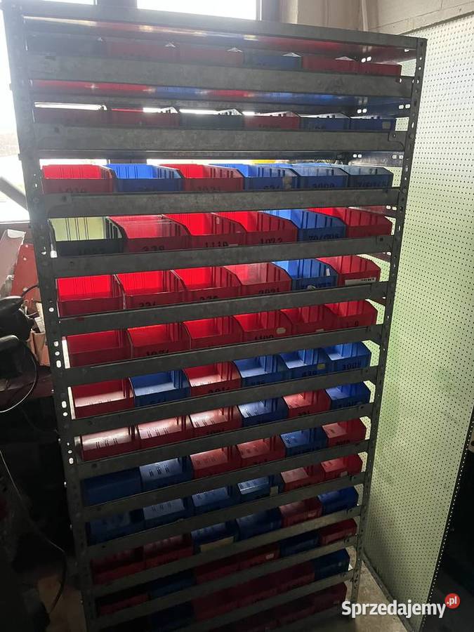 Regał z pojemnikami 125 sztuk Wierzbna sprzedam