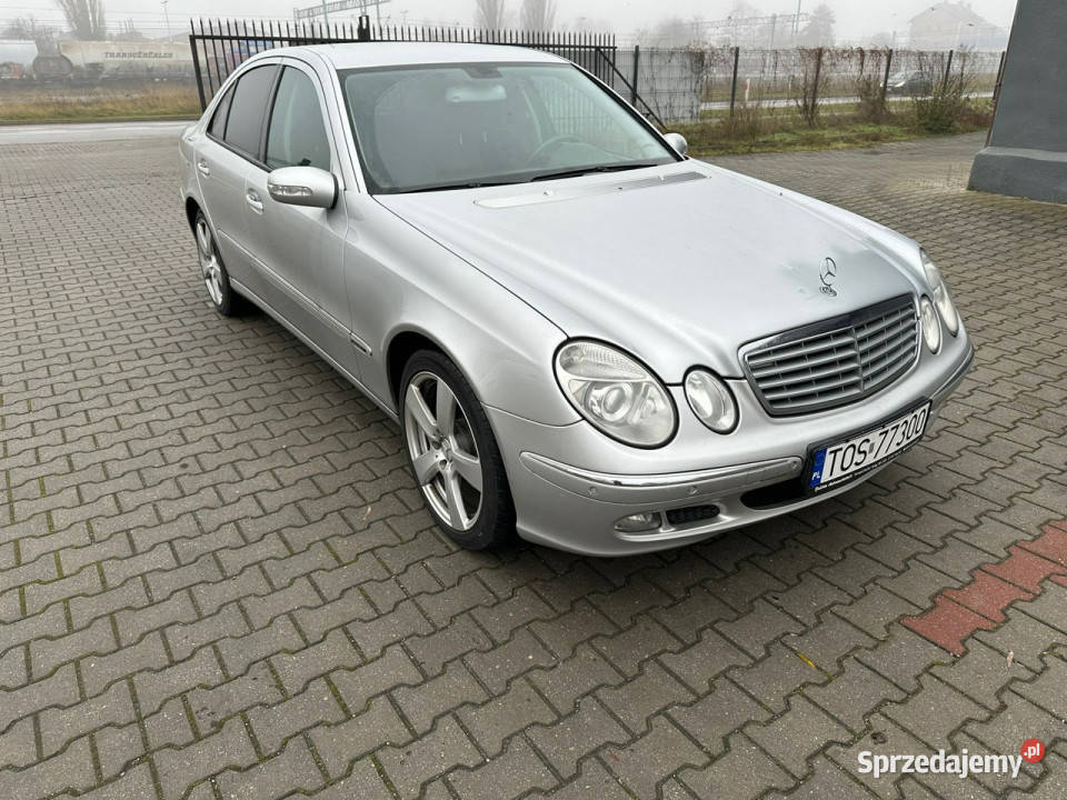 Mercedes E 200 E200CGI 18BLPG Idealny Alufelgi Ostrowiec Świętokrzyski