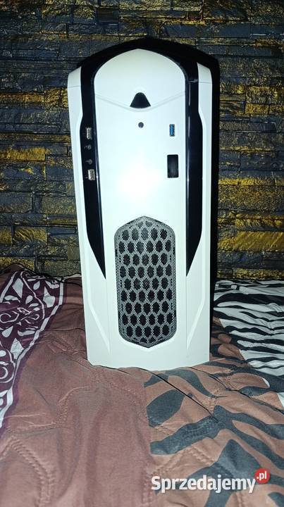 Komputer stacjonarny PC gamingowy Nagrywarka DVD  Gościejew