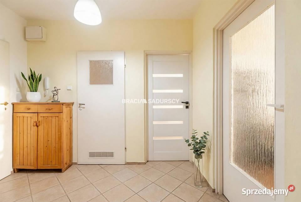 Mieszkanie 4531m2 2 pokoje Kraków blok małopolskie sprzedam