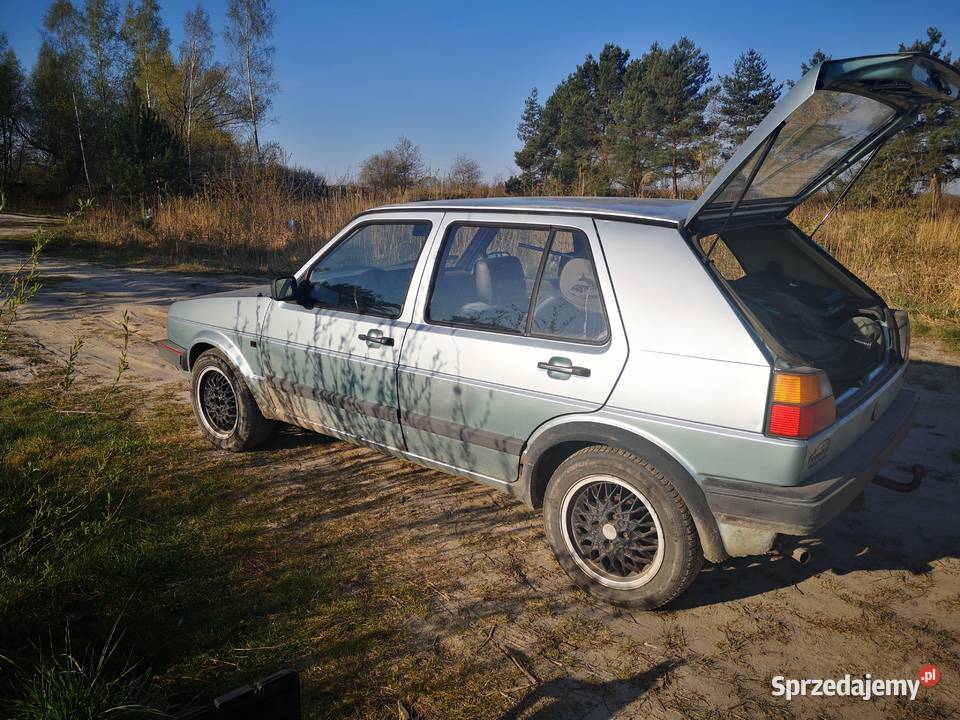 Golf nieuszkodzony Garwół sprzedam