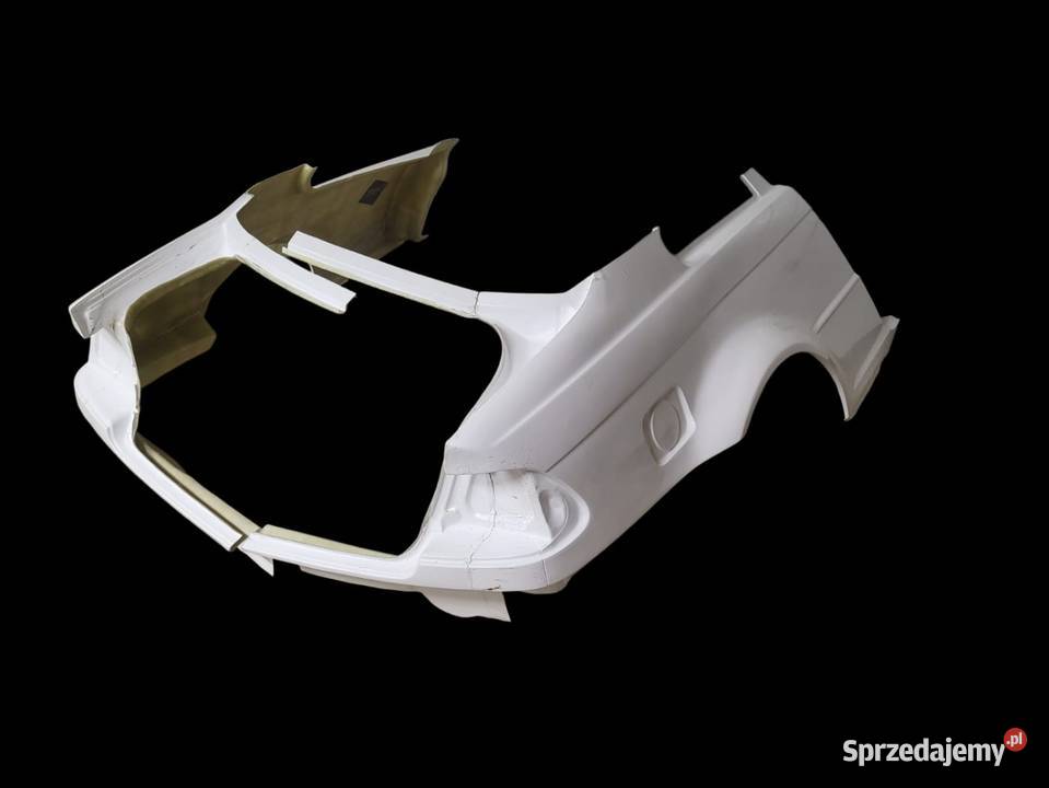 Pas tylni plus błotniki do bmw e46 coupe M3 podkarpackie Sanok sprzedam